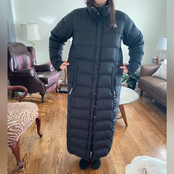 The North Face Down Puffer Parka - Picture 8 of 9